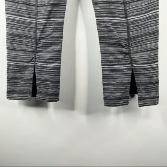 Lululemon Gather & Crow Crop II High Rise Leggings Size 6 Cyber Black Deep Coal - Picture 5 of 8
